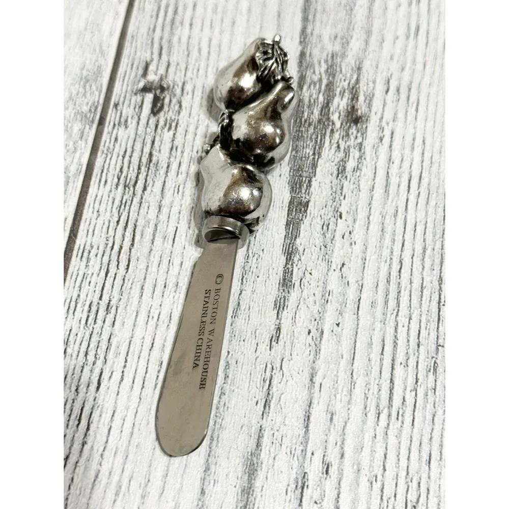 Boston Warehouse Spreaders 4 Fruit Themed Cheese/Butter Cheeseboard  Knives